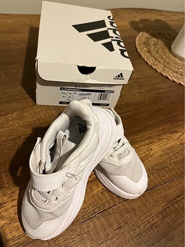 Adidas kız erkek çocuk spor ayakkabı