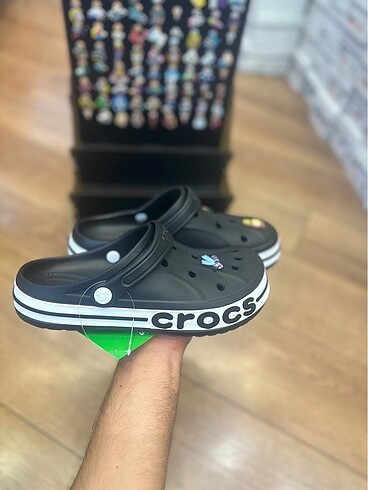 Crocs terlik