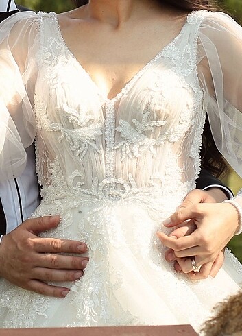 Gelinlik çok şık - Görsel 4