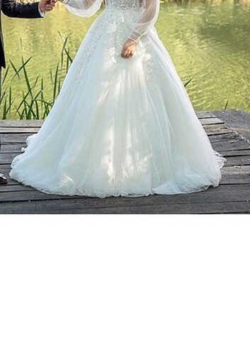 Gelinlik çok şık - Görsel 6