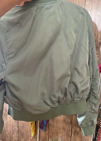 Pull and Bear Haki Düğmeli Uzun Kollu Kadın Ceket