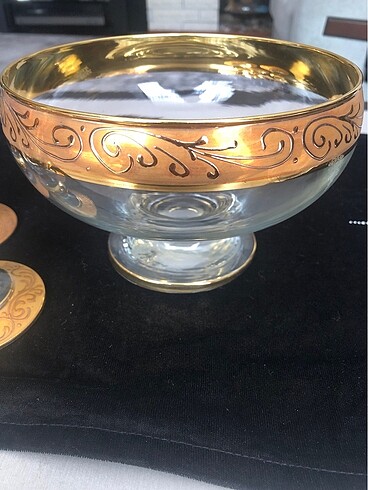 Paşabahçe Gold detaylı şamdan ve vazo seti