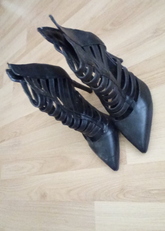 Siyah Deri Kemerli Gotik Stiletto Bot - Görsel 2