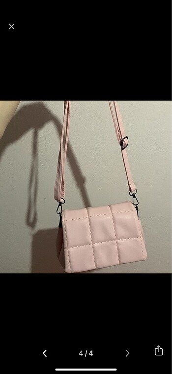 Pembe çanta