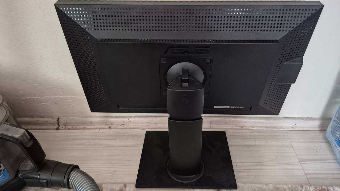 Asus 19 inç Monitör - Görsel 3