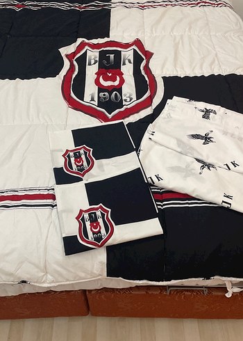Taç ürünü