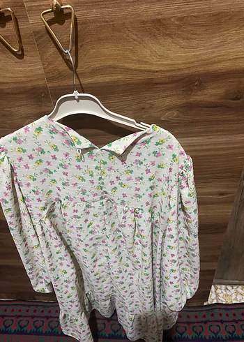 40 Beden Çiçekli Uzun Kollu Elbise