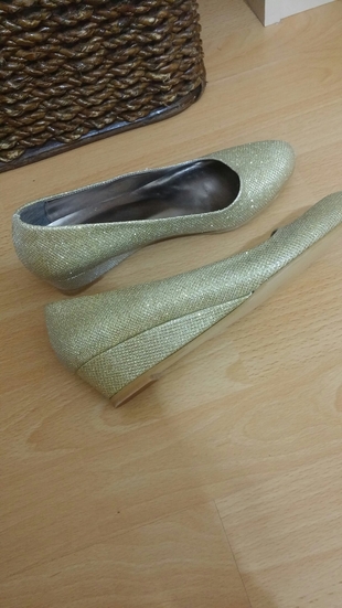 AYAKKABI