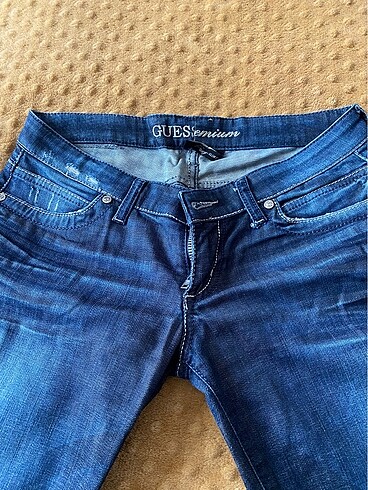 28 Beden lacivert Renk Guess Orjinal Marka Jean