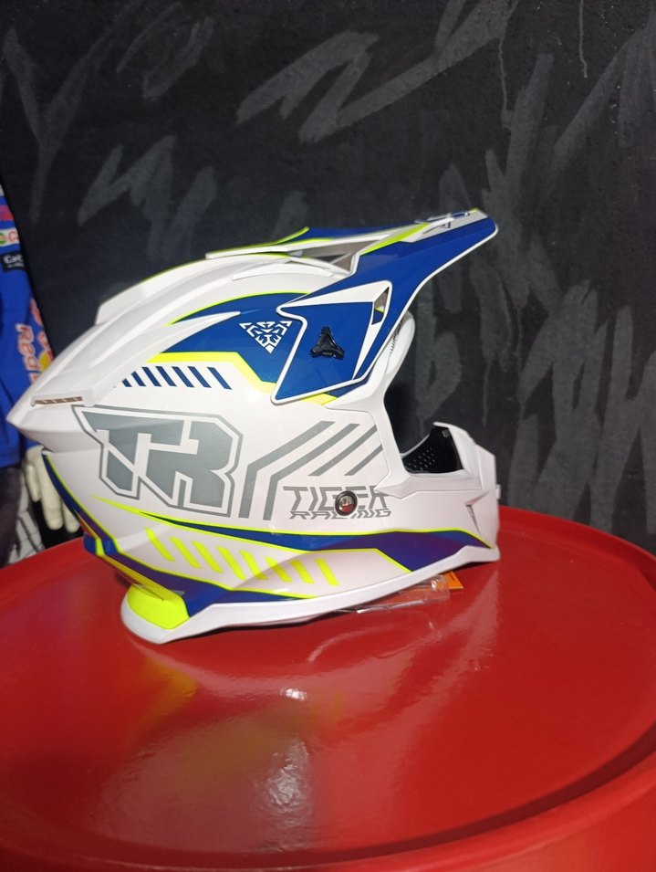 cross kask - Görsel 2