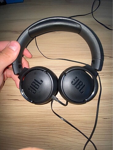 JBL KULAKÜSTÜ KULAKLIK