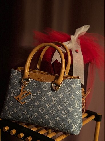 Beden çeşitli Renk Luis Vuitton LV Çanta