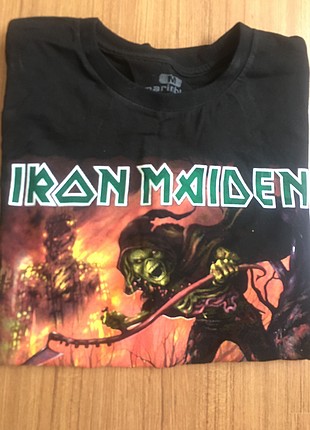 iron maiden t-shirt