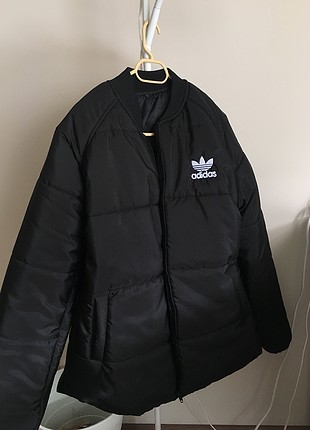 bomber mont