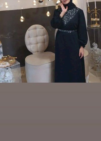 Uzun Siyah Nakışlı Gotik Elbise