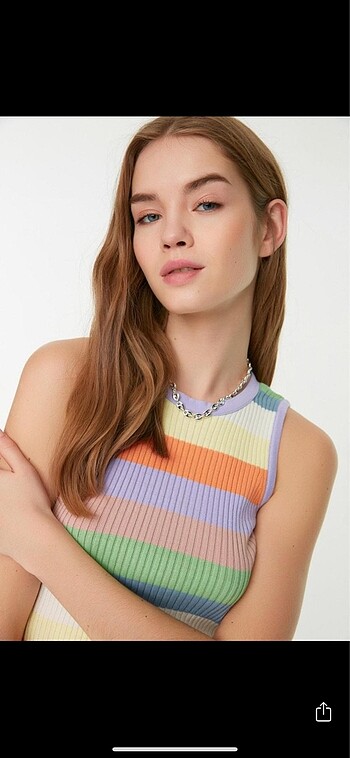 Crop triko bluz