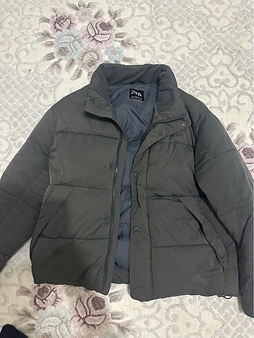 ZARA MONT