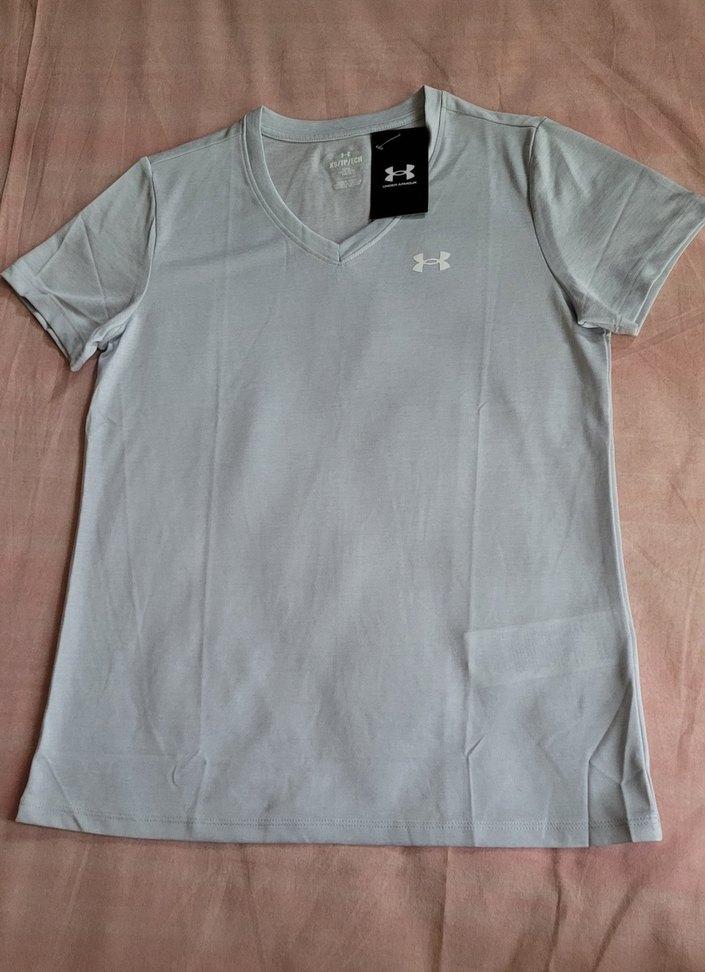 Orjinal Gri Under Armour Kadın Tişört XS - Görsel 2