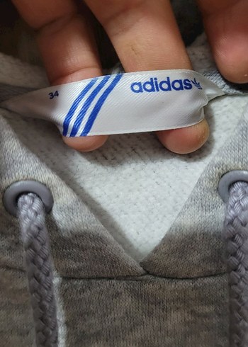 Orjinal,Adidas Gri Kadın Kapüşonlu Sweatshirt. - Görsel 4
