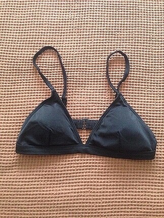 Bikini üstü