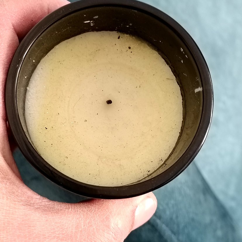 Bej Oud & Bergamot Kokulu Mum - Görsel 5