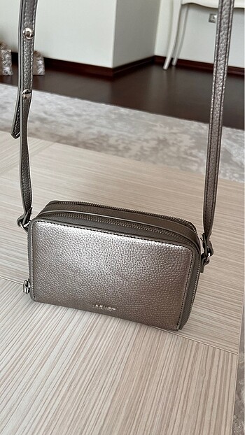Nine West Çanta