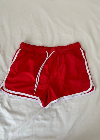 Kırmızı Mini Spor Şort