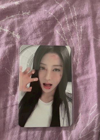 Le sserafim fotokart albüm pc Orjinal - Görsel 3