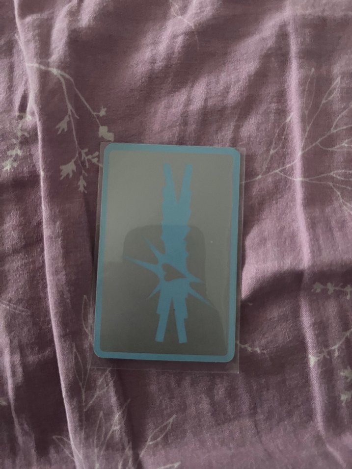 Le sserafim fotokart albüm pc Orjinal - Görsel 4