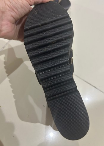 Kadın Siyah Dolgu Topuklu Sandalet - Görsel 7