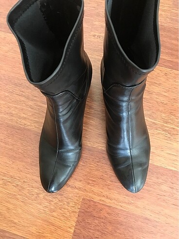 36 Beden Zara bot