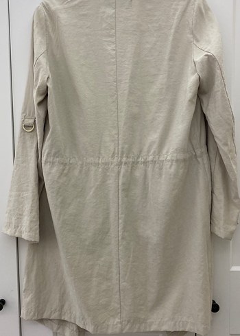 Bej Dökümlü Trençkot - Görsel 2