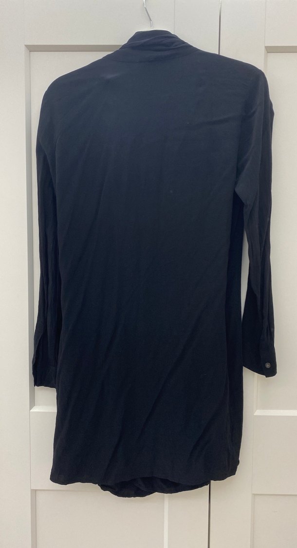 Siyah Dökümlü Uzun Kollu üst - Görsel 2