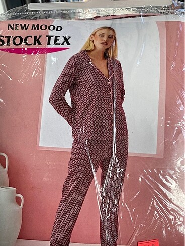 Kadın pijama takımı