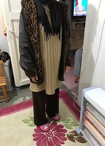 Leoparlı Deri Çeket