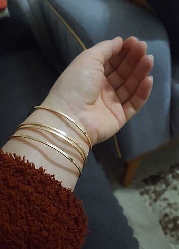 Diğer Ajda bileklik
