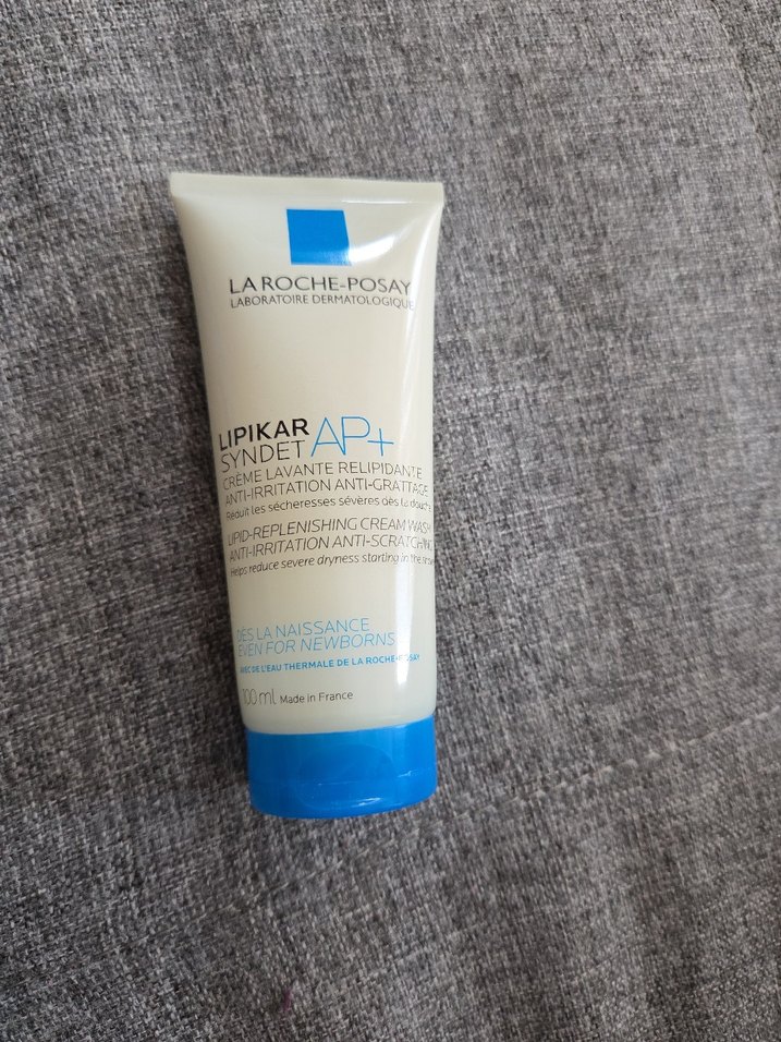La Roche-Posay Lipikar AP+ Yüz Temizleyici Krem - Görsel 3