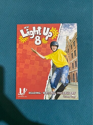  light up 8. sinif ingilizce kitabi