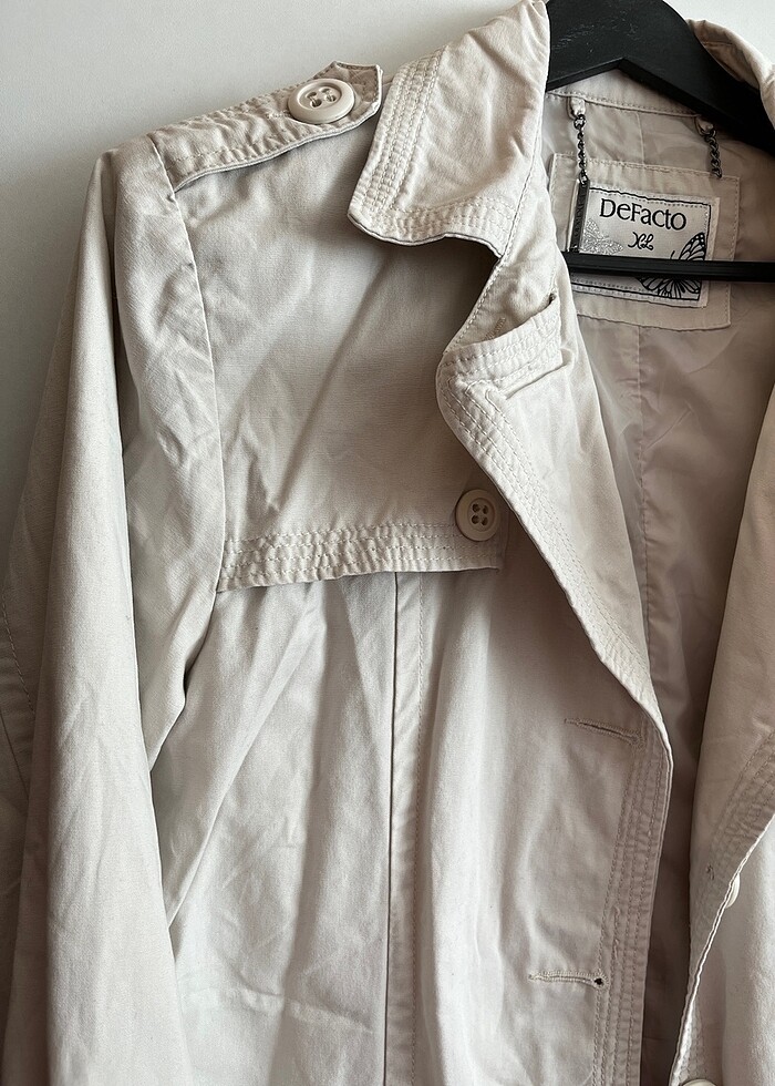 Kısa trenç - Görsel 2