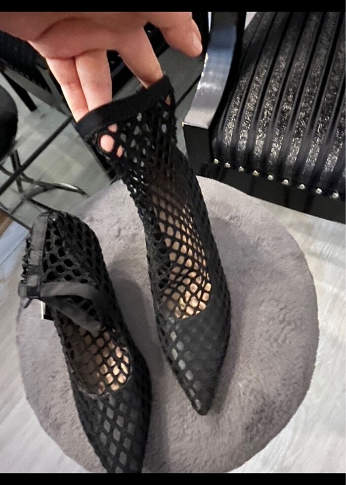 Zara etiketlidir - Görsel 2