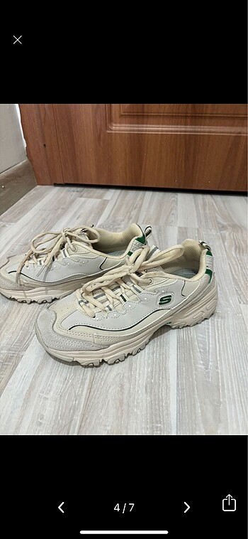 37 Beden ten rengi Renk Skechers ayakkabı
