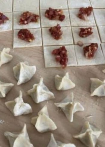 El Yapımı mantı patatesli kıymalı fırınlanıp kargoya verilir