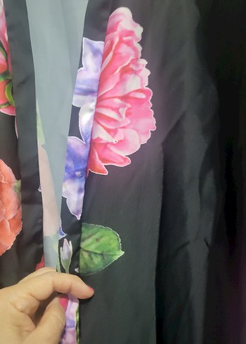 D3ESENLİ SATEN  KISA KİMONO - Görsel 5