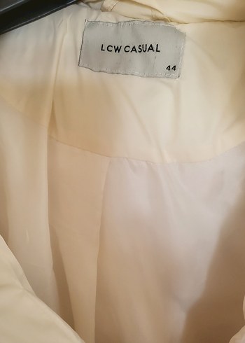 LC WAİKİKİ B. eyaz Fermuarlı Kadın Kışlık Mont - Görsel 11