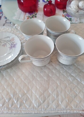 4 adet çay fincanı kusursuz