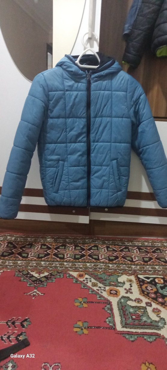 LCW Kids Mavi Kapüşonlu Erkek Çocuk Şişme Mont - Görsel 2