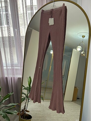 Zara İspanyol paça pantolon