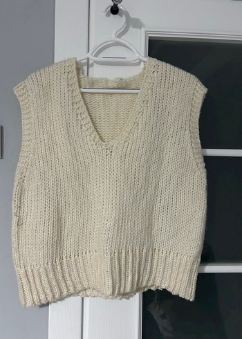 Kadın Beyaz Örgü Kolsuz Süveter - Görsel 2