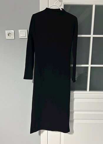 Siyah Uzun Kollu Yırtmaçlı Kadın Elbise - Görsel 2