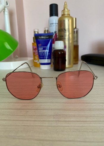 Benx pembe güneş gözlüğü